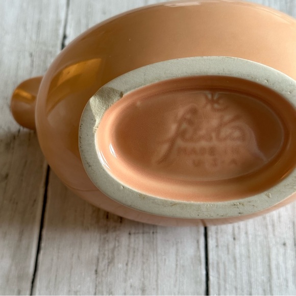 PREOWNED FIESTA WARE GRAVY BOAT PEACH COLOR - Picture 3 of 6